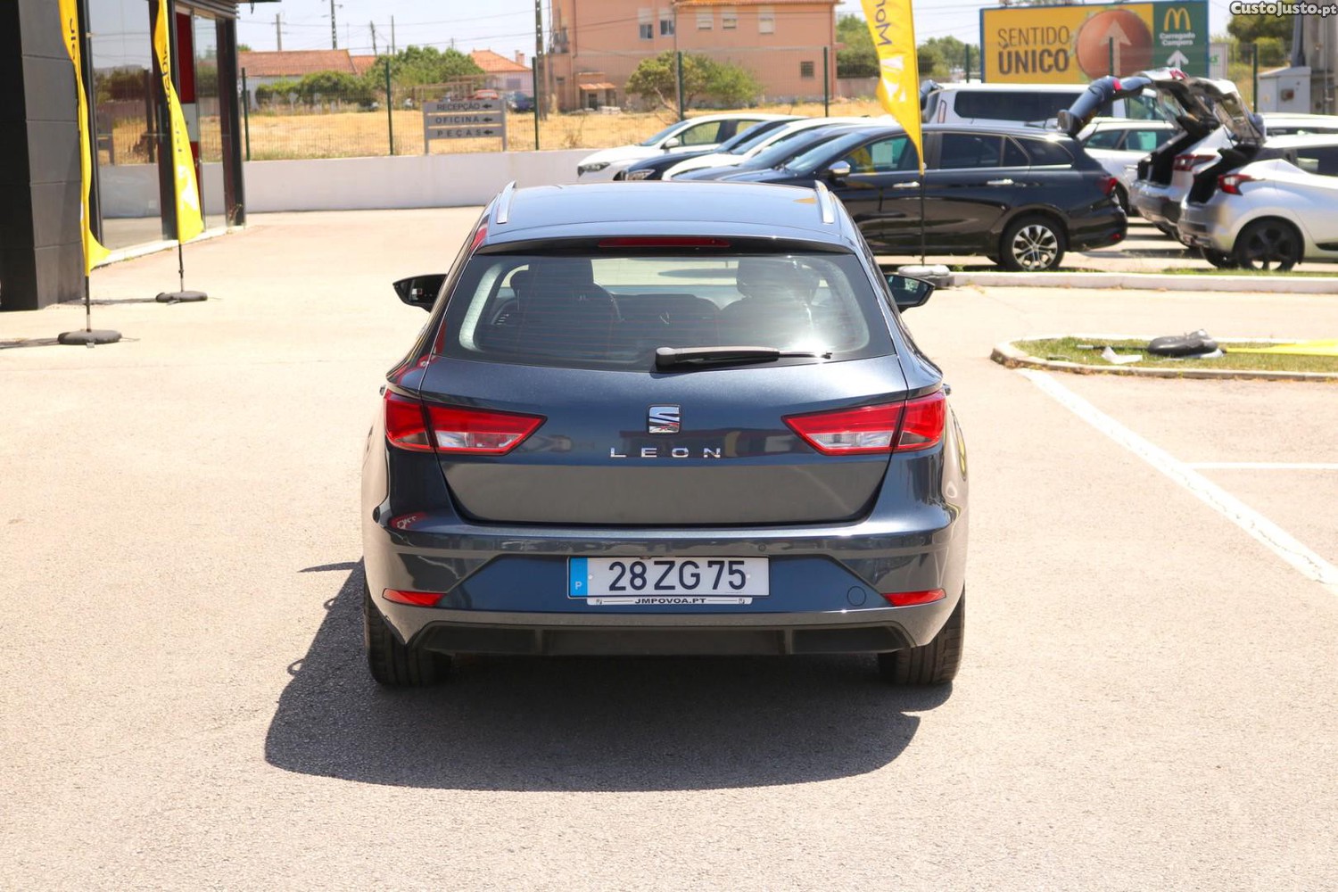 SEAT Leon ST 1.6 TDI Style 115cv — fotografia 54