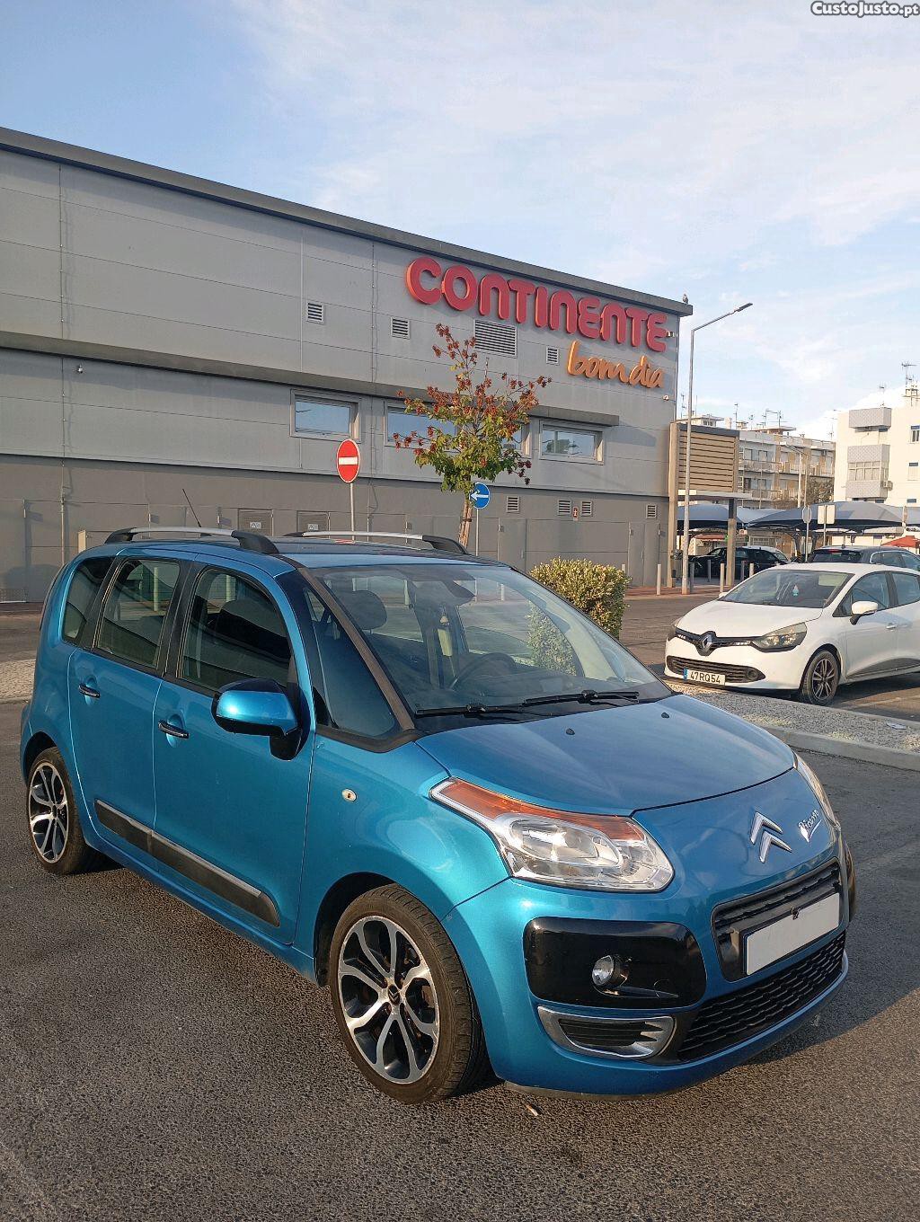 Citroën C3 Picasso 1.6 HDI 90CV EXCLUSIVE - 09 — photo 3