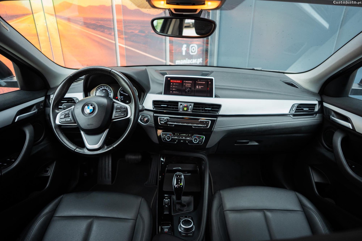 BMW X2 16 d sDrive Auto — fotografia 11