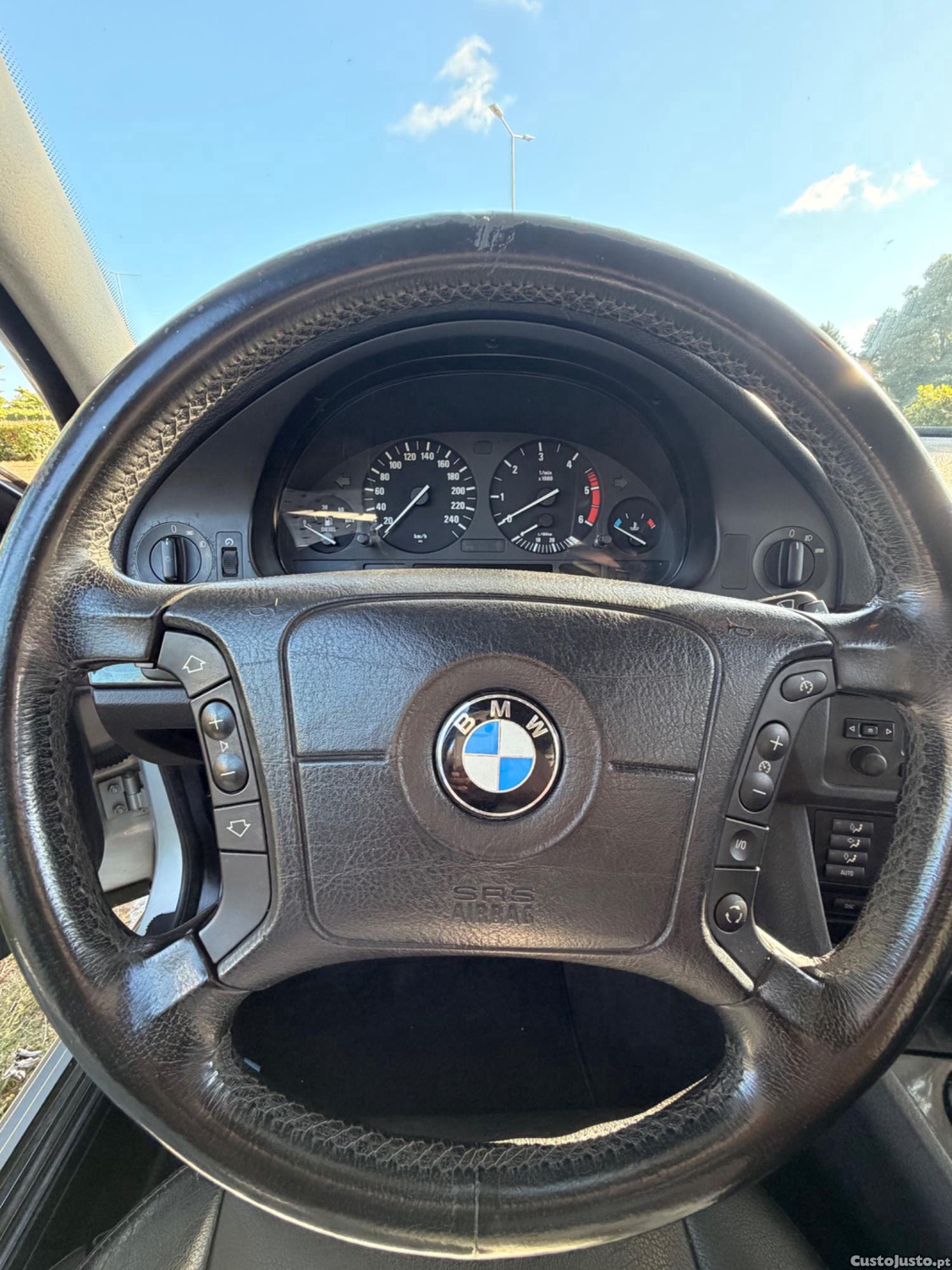 BMW 525 5 — fotografia 5