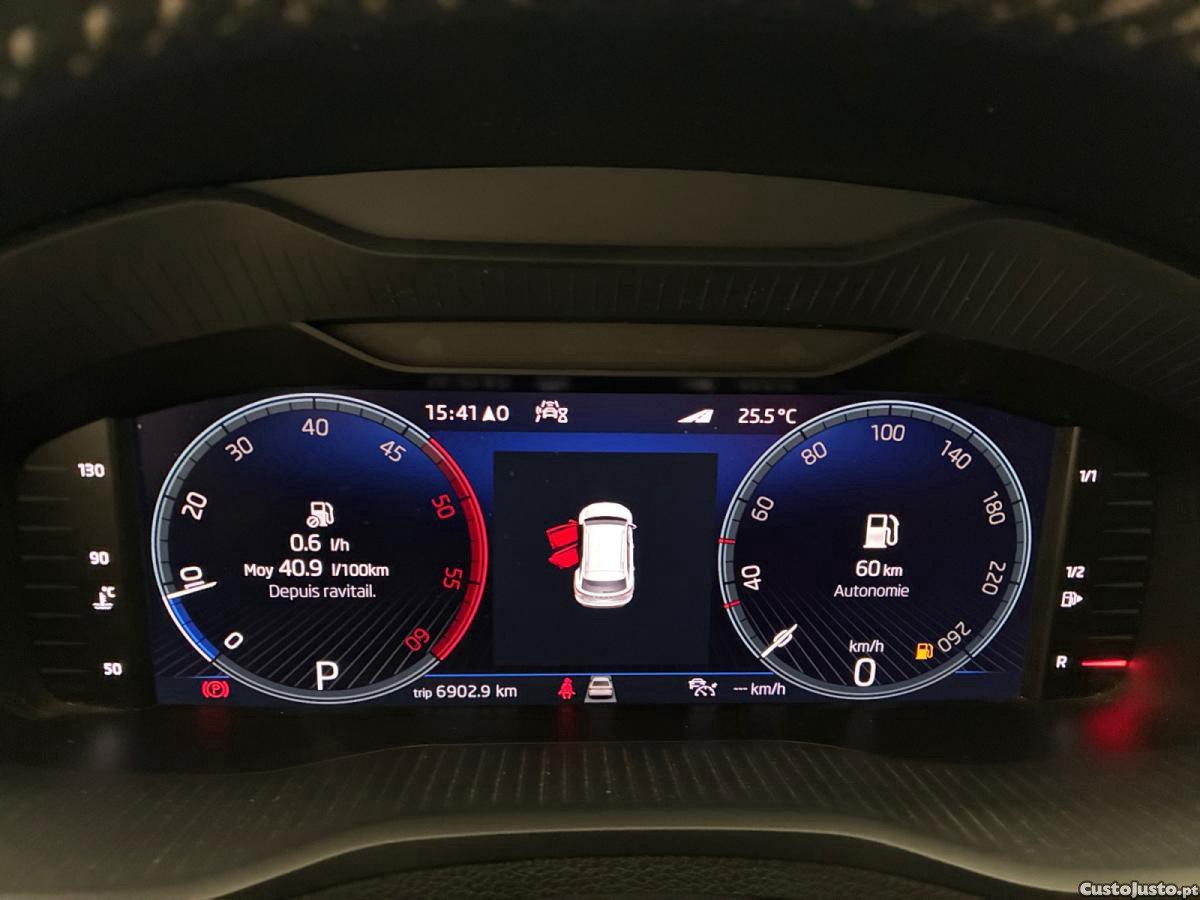 Skoda Karoq 2.0 TDI Sportline DSG — fotografia 5