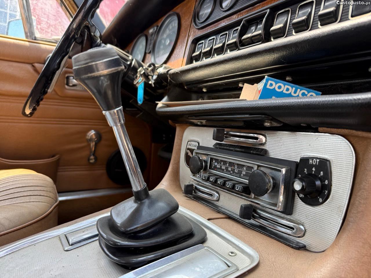 Jaguar XJ6 2.8 Series 1 - 1972 — fotografia 7