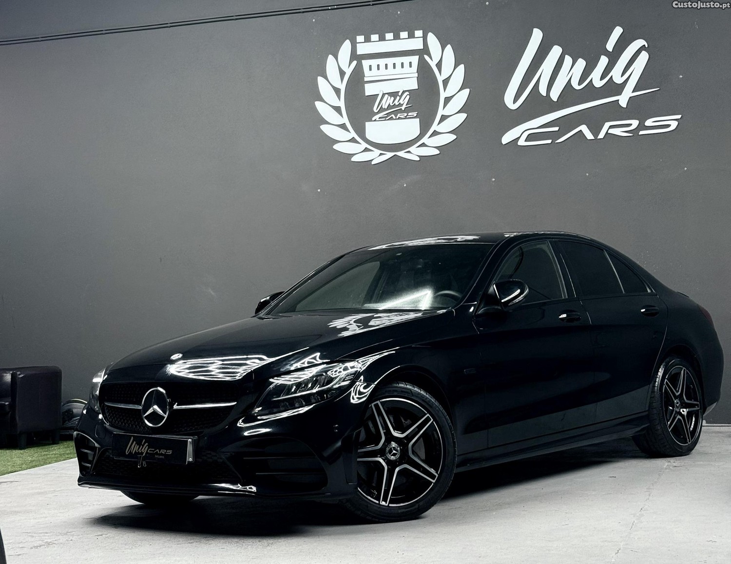 Mercedes-Benz C 300 Pack AMG — fotografia 9