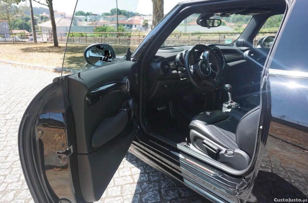 MINI John Cooper Works 2.0 twinpower 231 cv - 16 — photo 4
