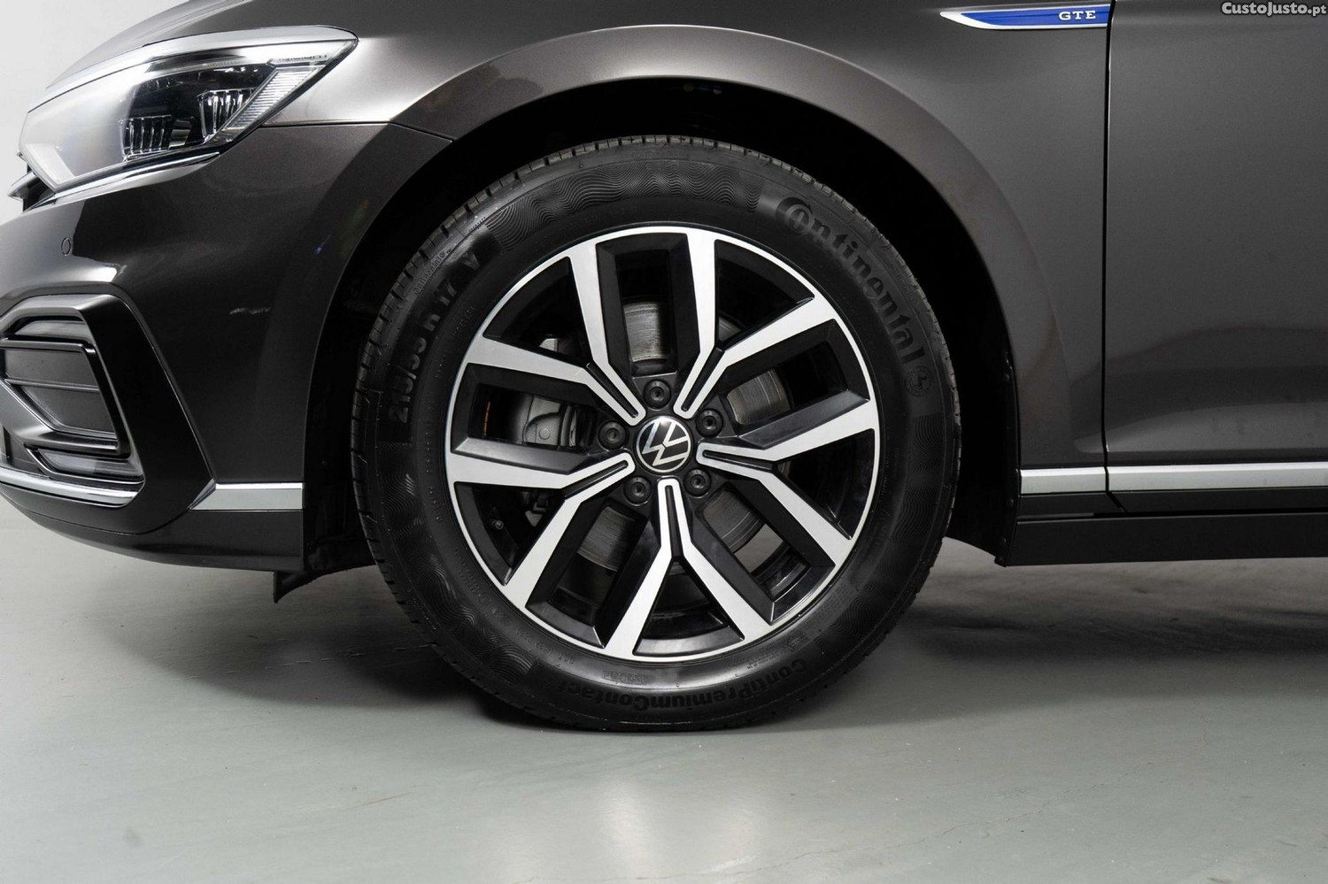 Volkswagen Passat 1.4 TSi GTE Hybrid Plug-In Confortline Navigator — fotografia 8