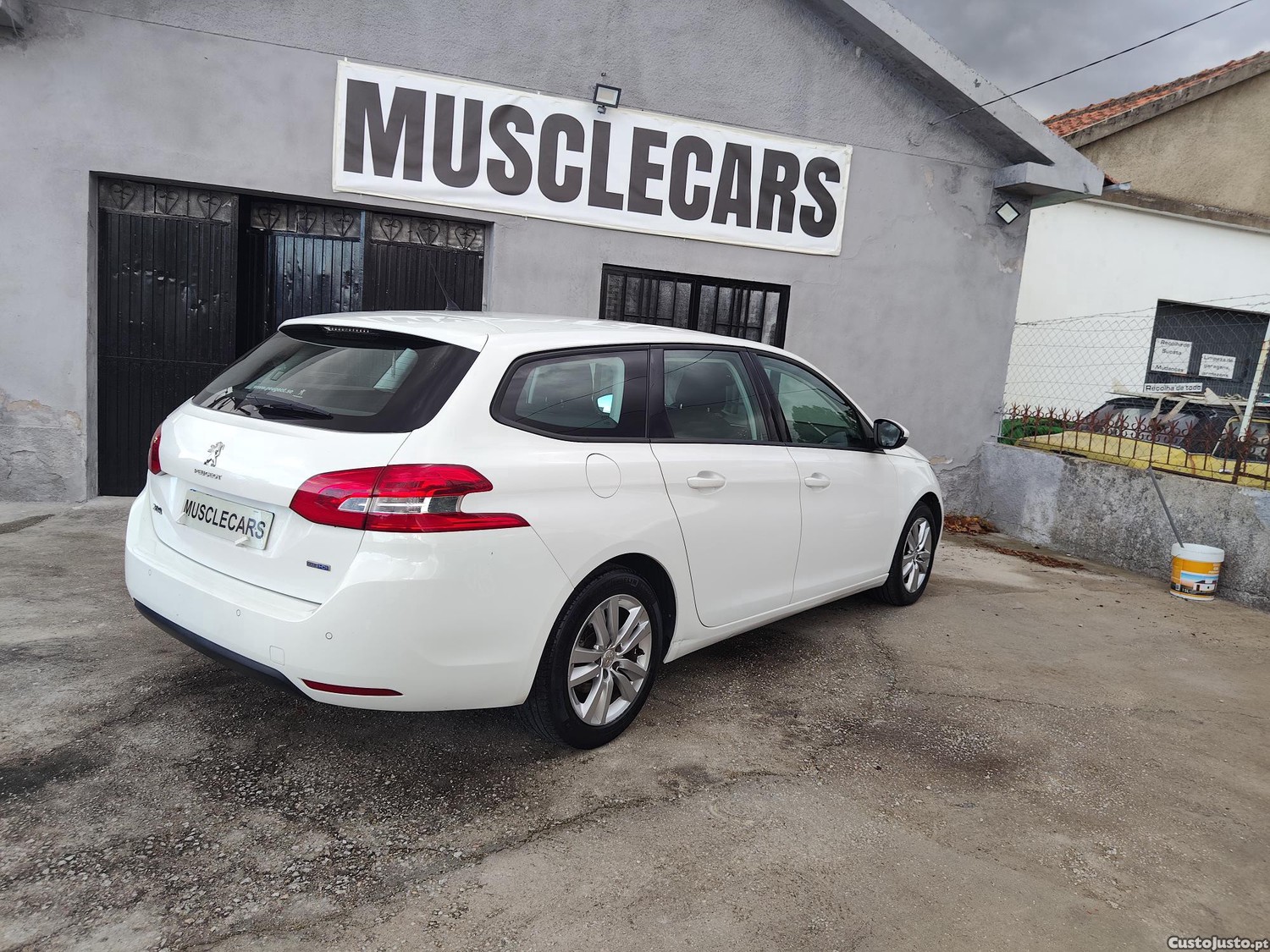 Peugeot 308 308 sw - 16 — photo 2