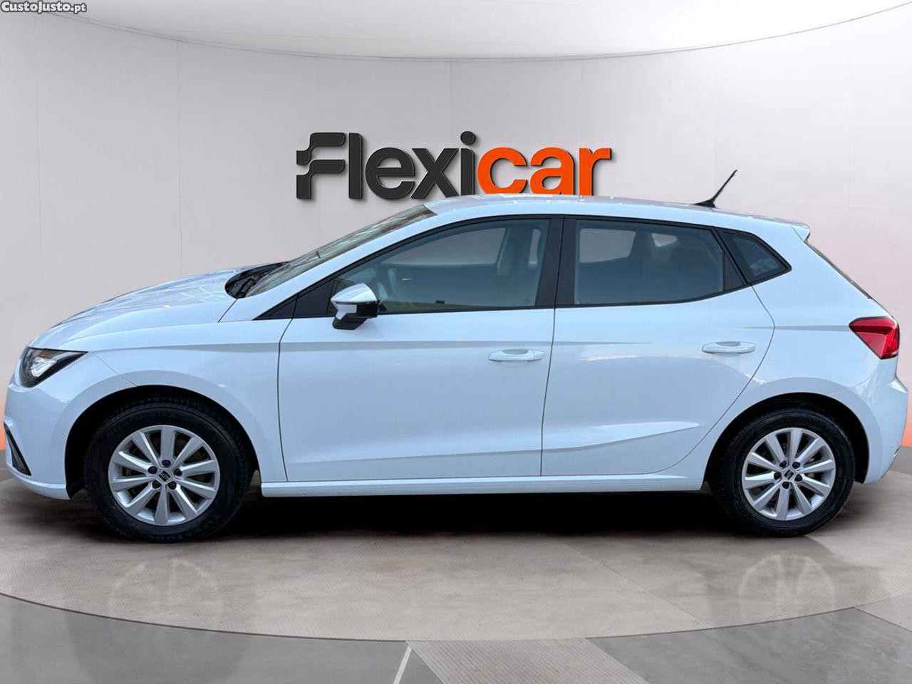 Seat Ibiza 1.0 TSI Style DSG - 24 — photo 4