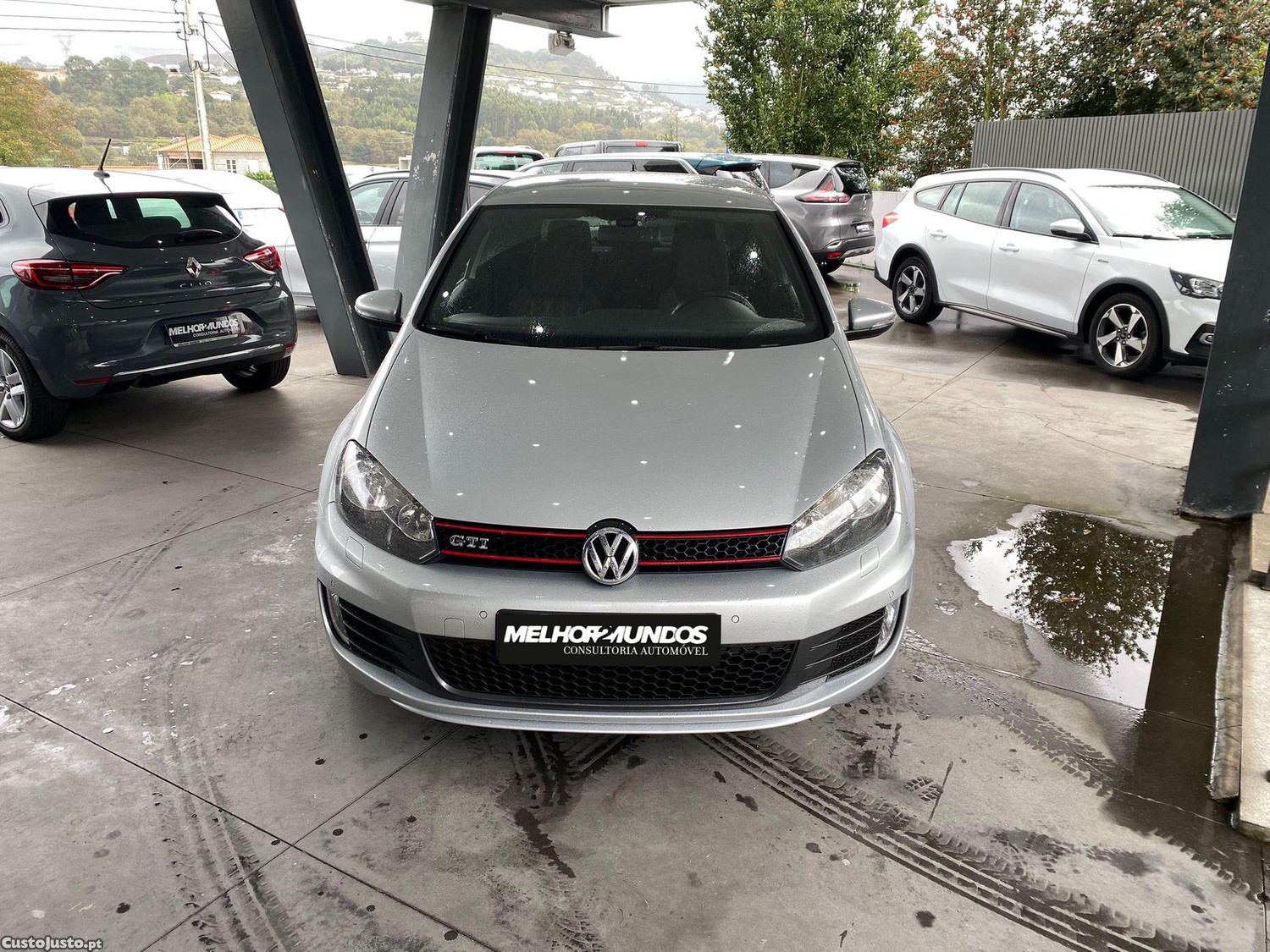 Volkswagen Golf 2.0 GTI — fotografia 11