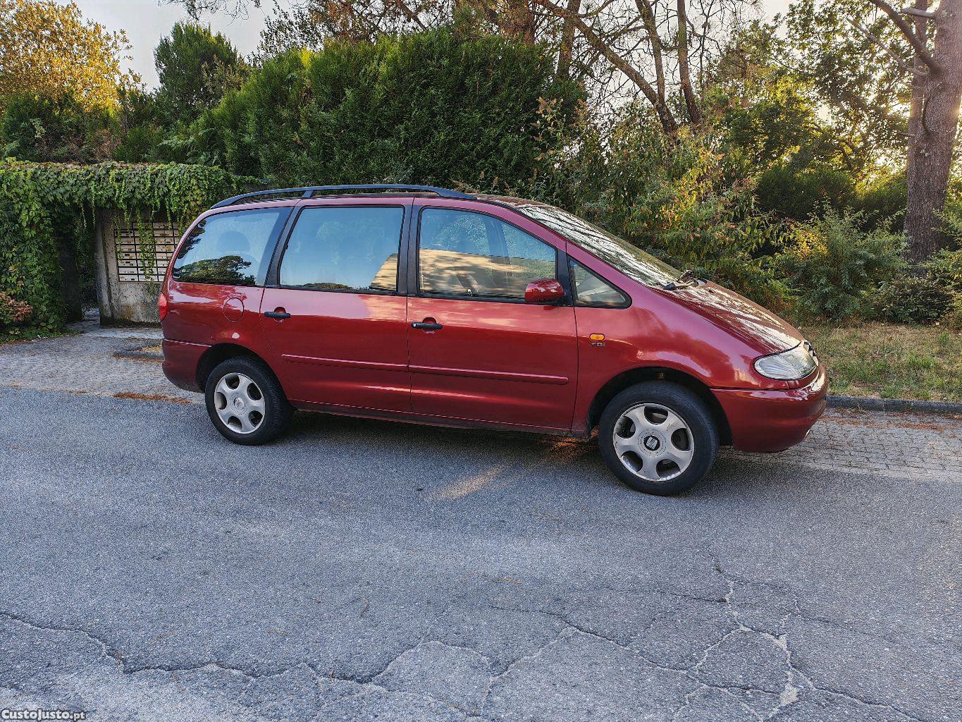 SEAT Alhambra 1.9 TDI — fotografia 10