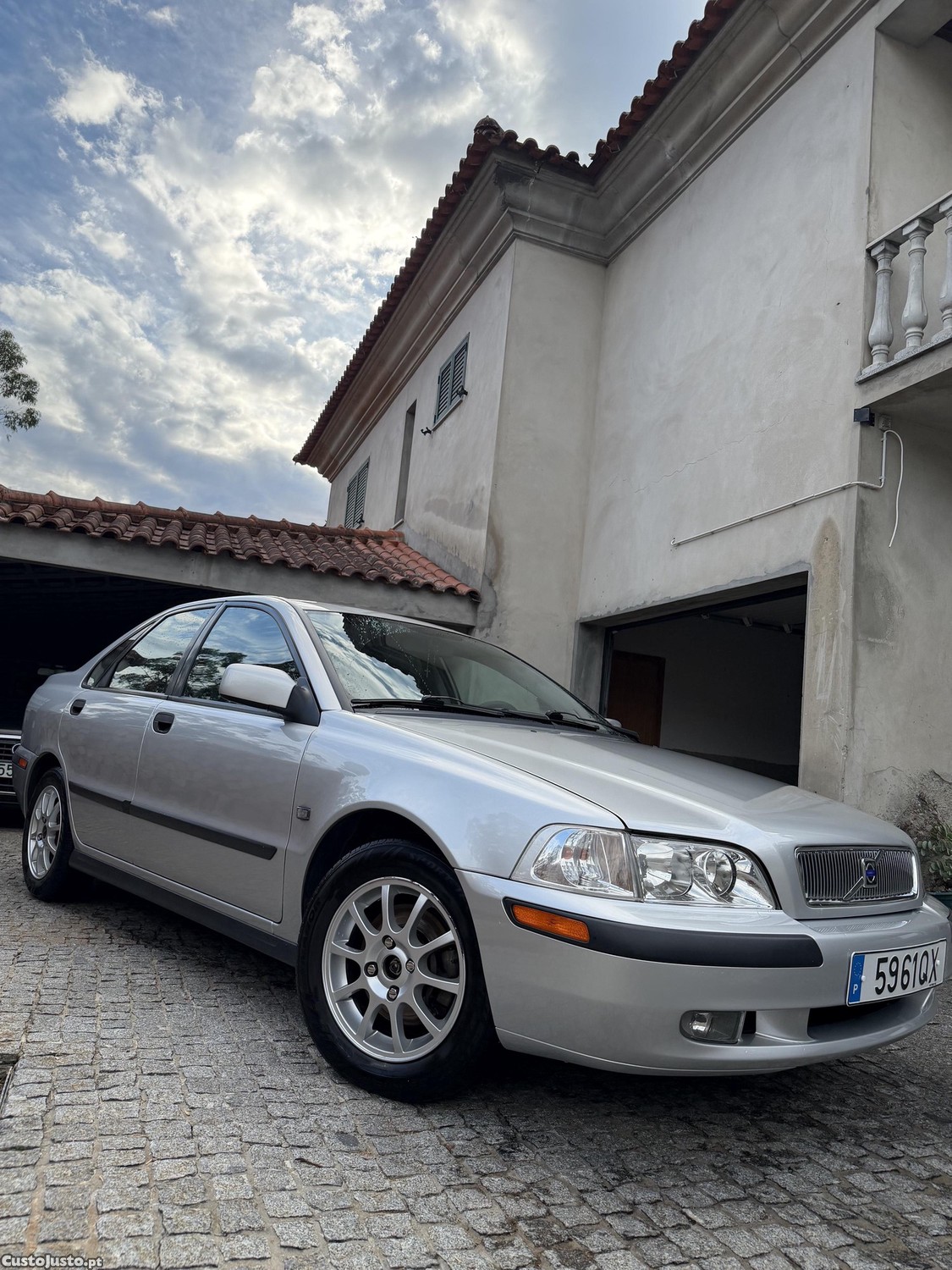 Volvo S40 1.6 - 01 — photo 2