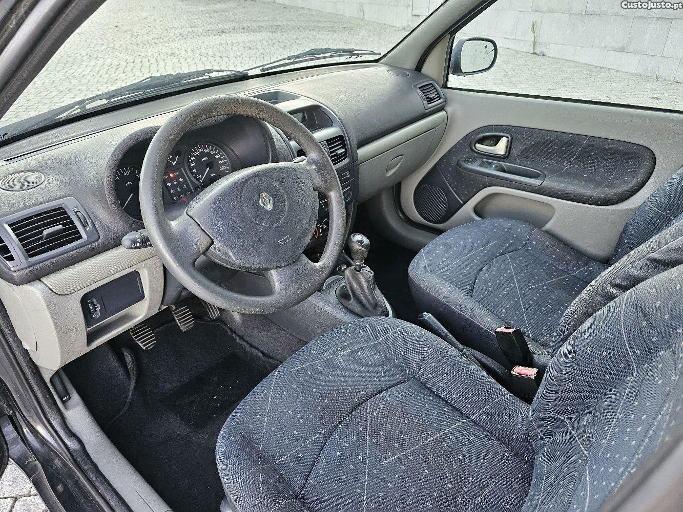Renault Clio 1.2 16V - 02 — photo 5