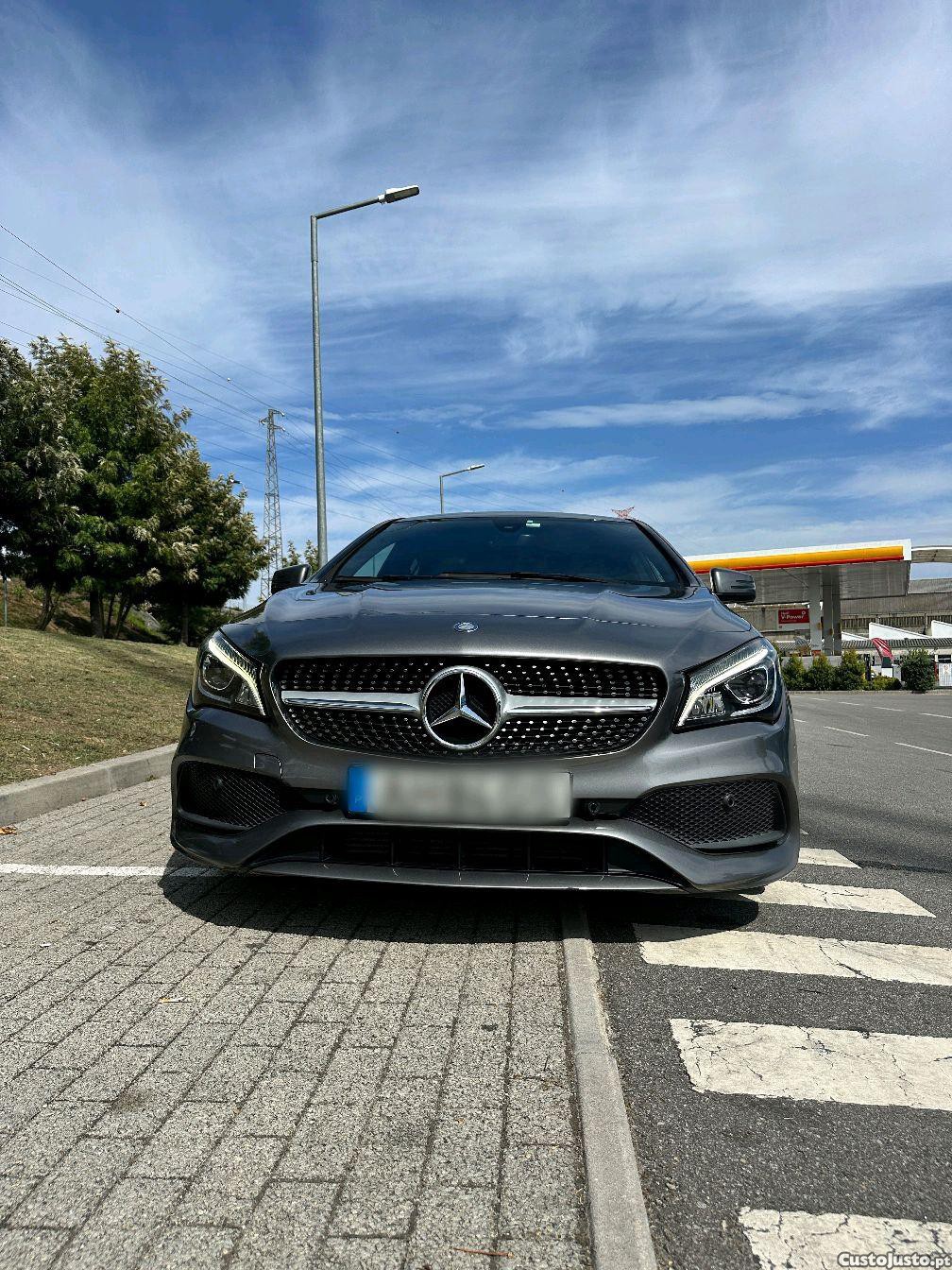Mercedes-Benz CLA 180 AMG line — fotografia 11