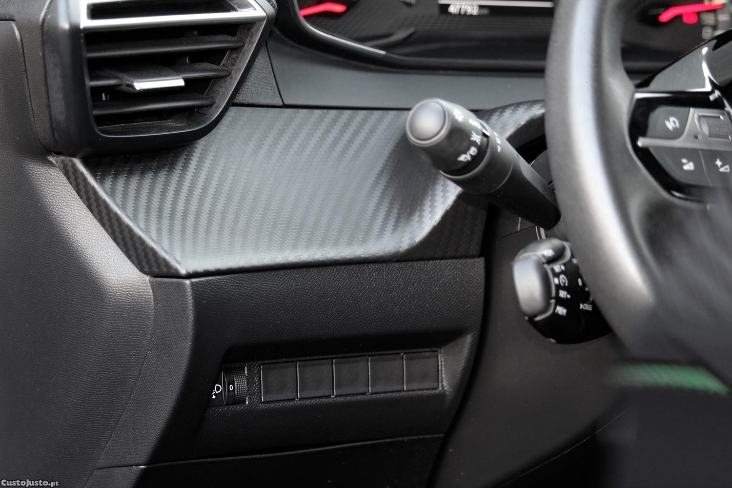 Peugeot 208 1.2 PureTech Active — fotografia 16