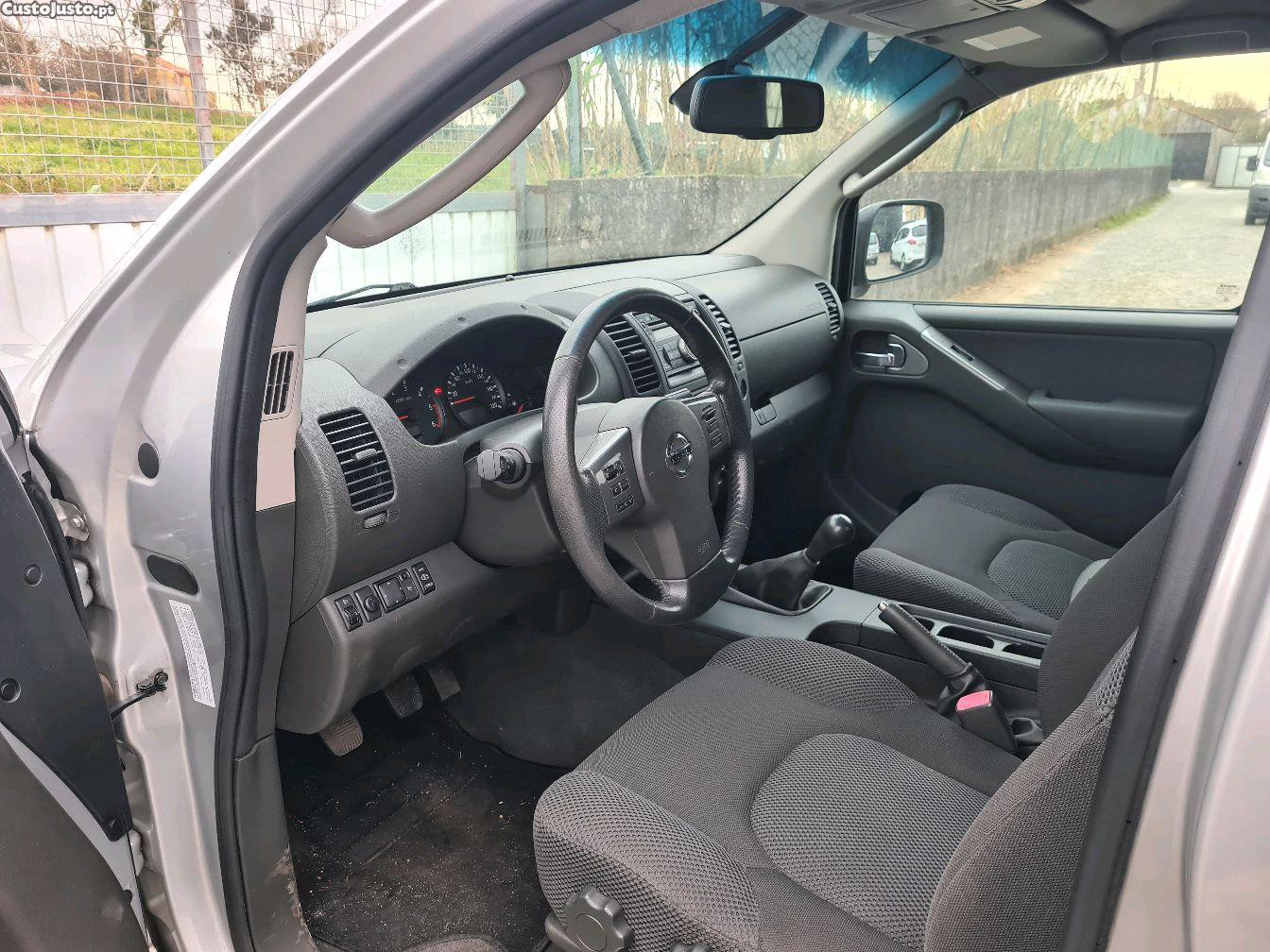 Nissan Navara B222F — fotografia 4
