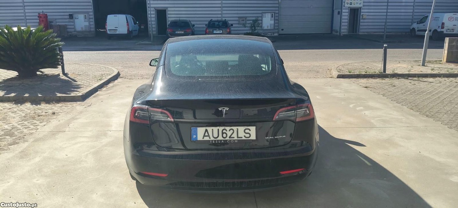 Tesla Model 3 LONG RANGE AWD - 22 — photo 2