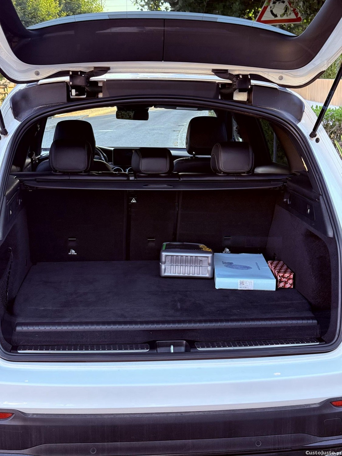 Mercedes-Benz GLC 300 Pack AMG — fotografia 4