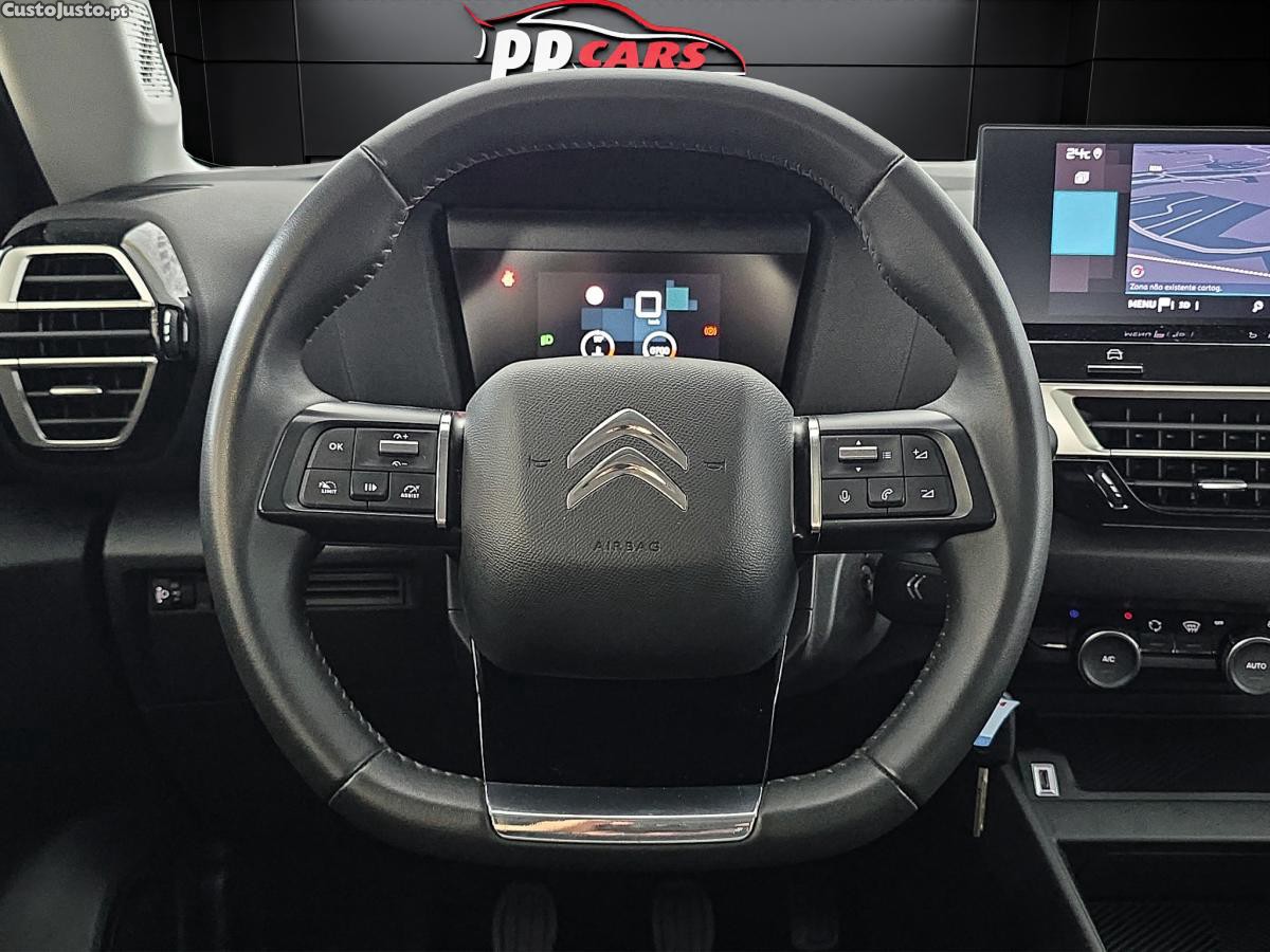 Citroën C4 BlueHDi 130 Stop&Sta — fotografia 10