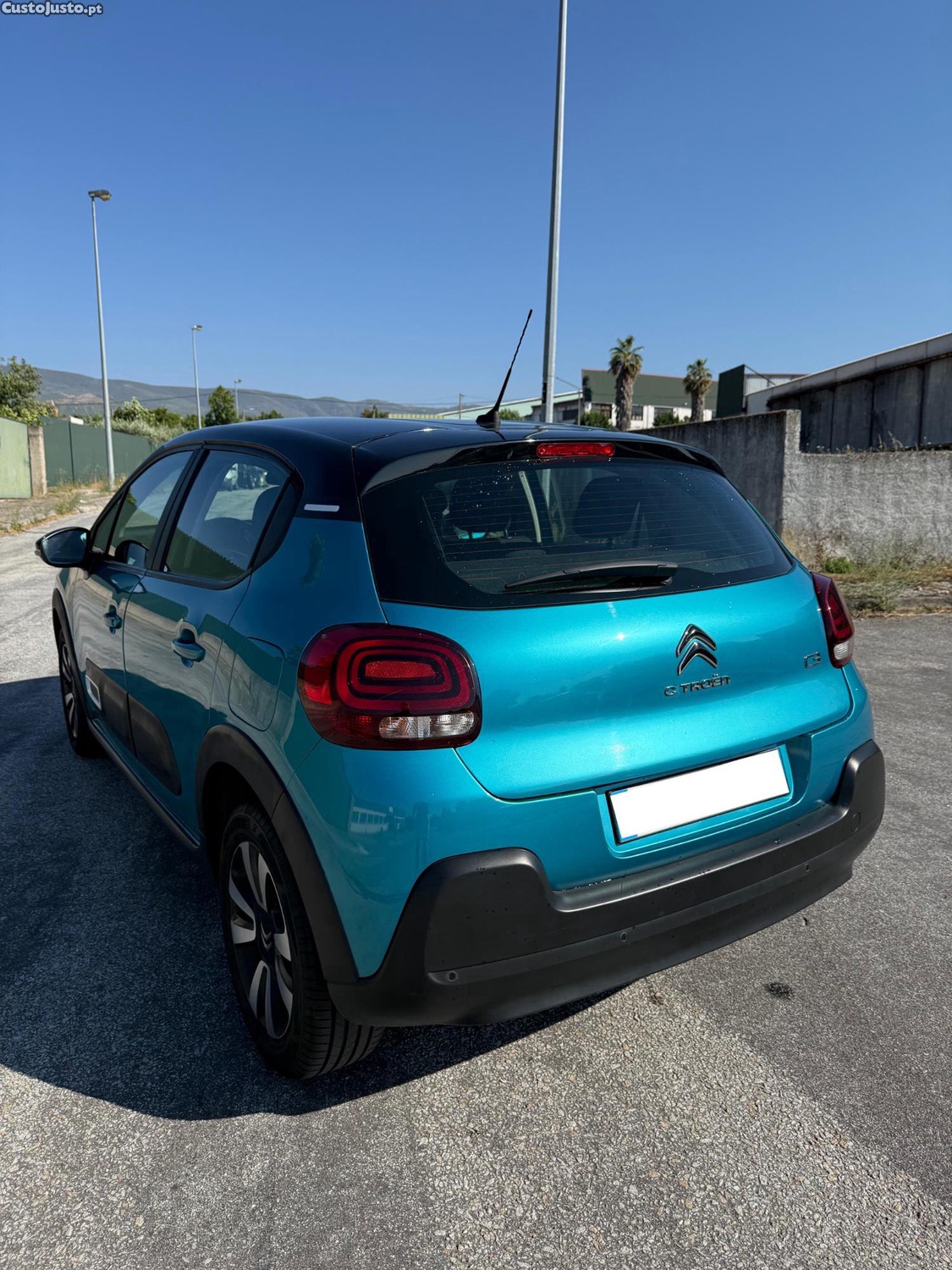 Citroën C3 1.5 BlueHDi Shine — fotografia 5