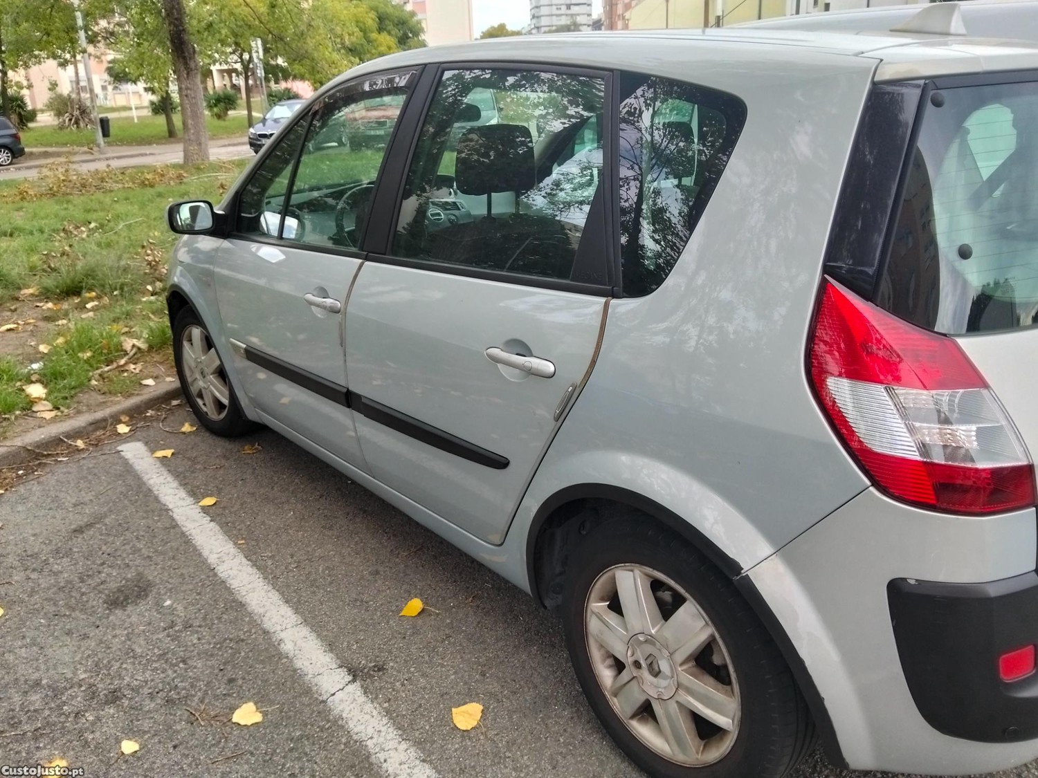 Renault Scénic 1.4 Gasolina ano 2003 - 03 — photo 3