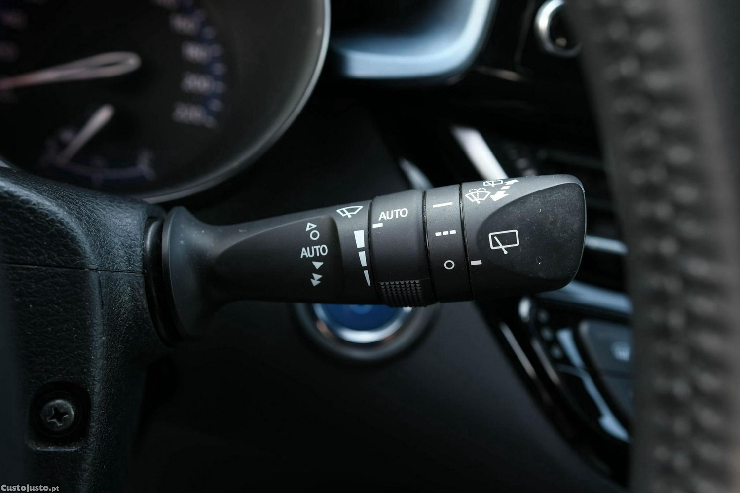 Toyota C-HR 1.8 Hybrid Square Collection — fotografia 4
