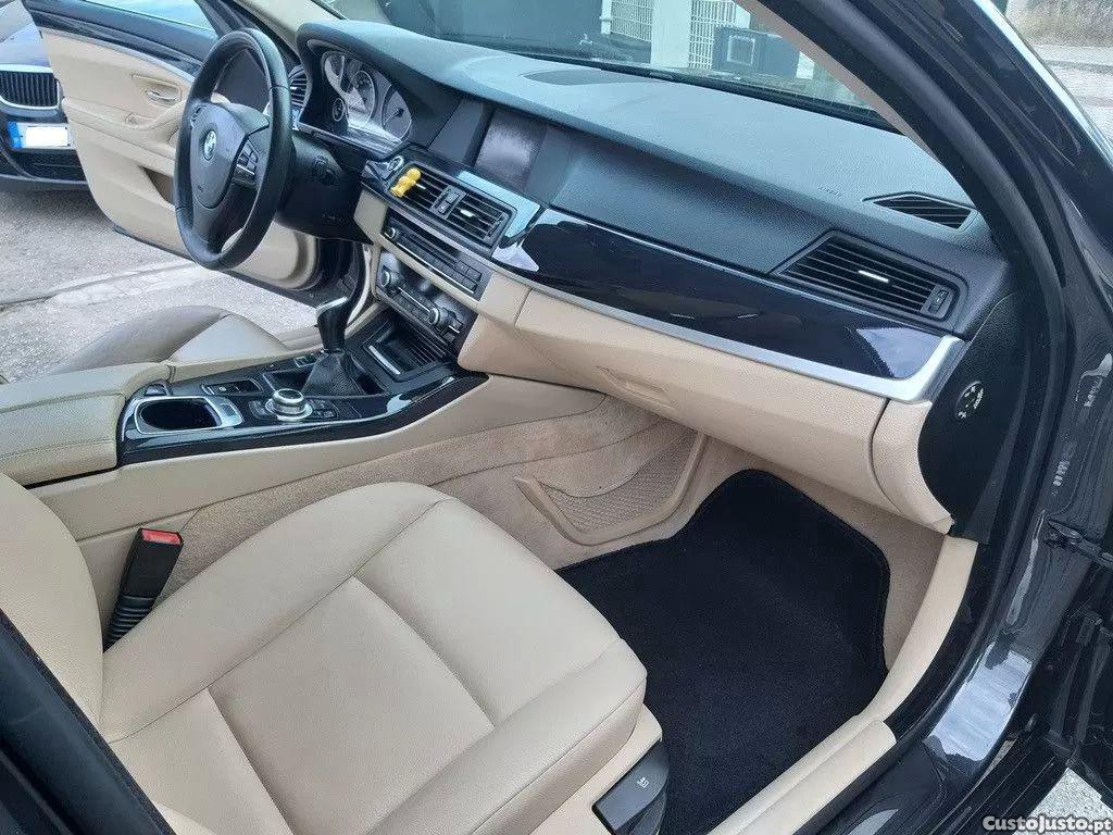 BMW 520 2.0 d touring — fotografia 4