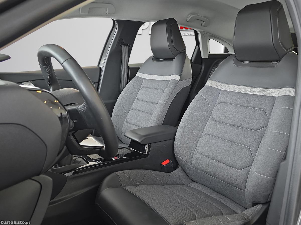 Citroën C4 BlueHDi 130 Stop&Sta — fotografia 9