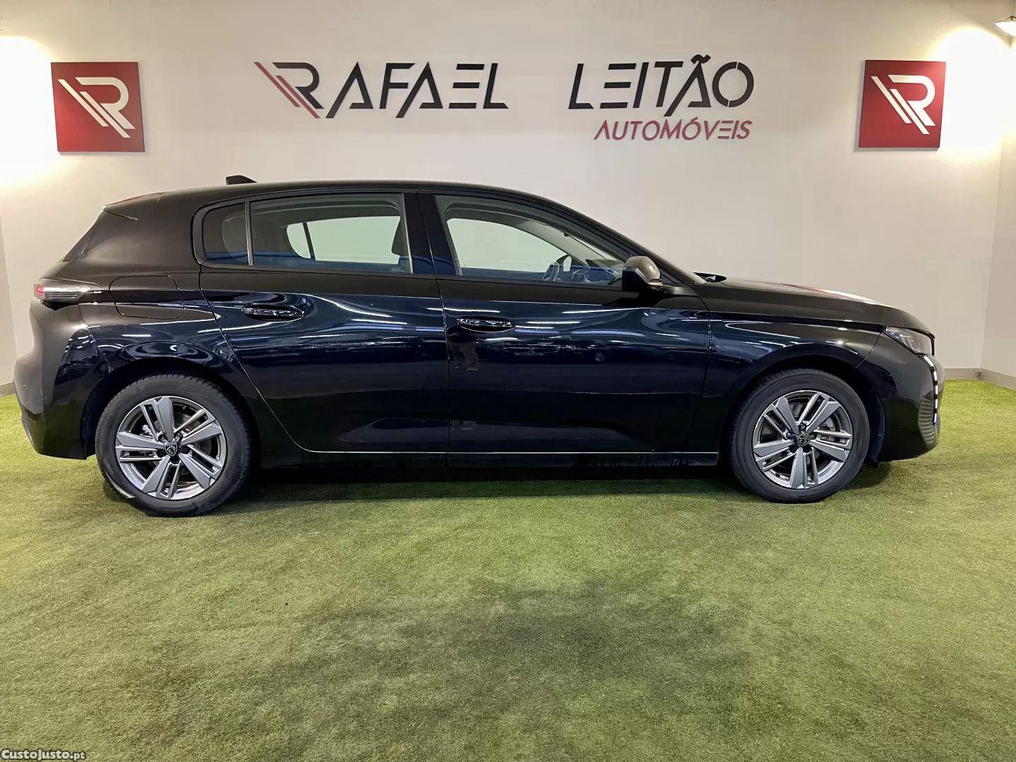 Peugeot 308 1.5 bluehdi active eat8 - 24 — photo 5