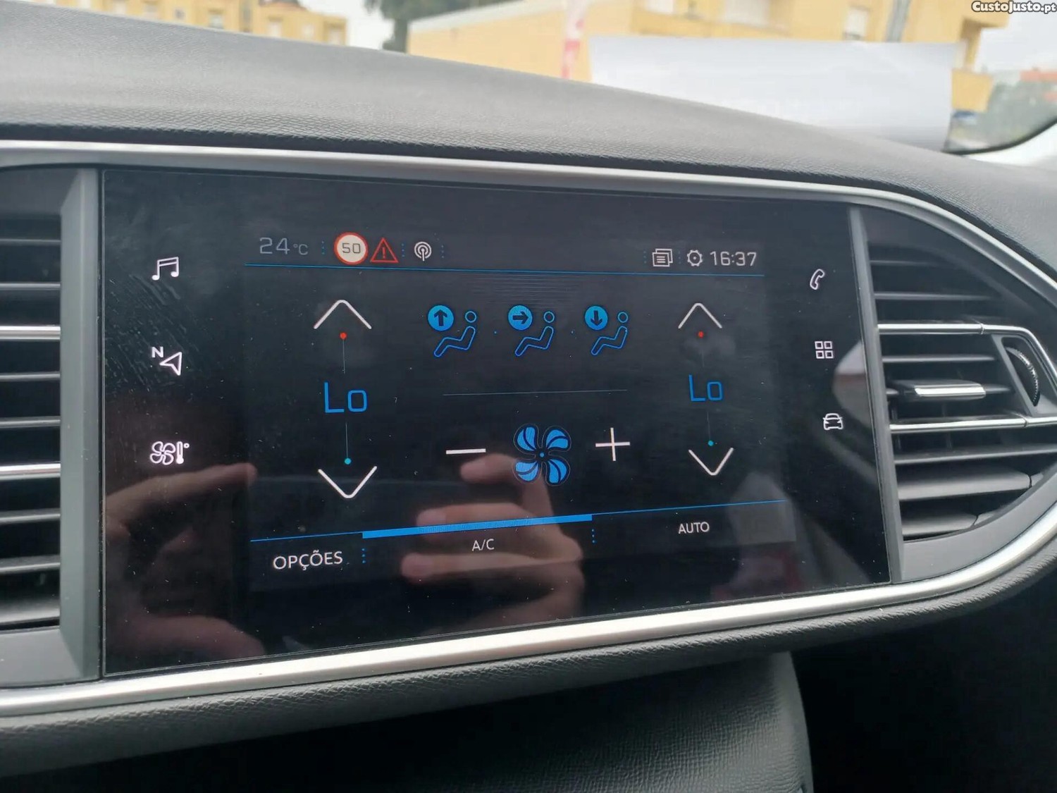 Peugeot 308 1.5 BlueHDi Style — fotografia 6