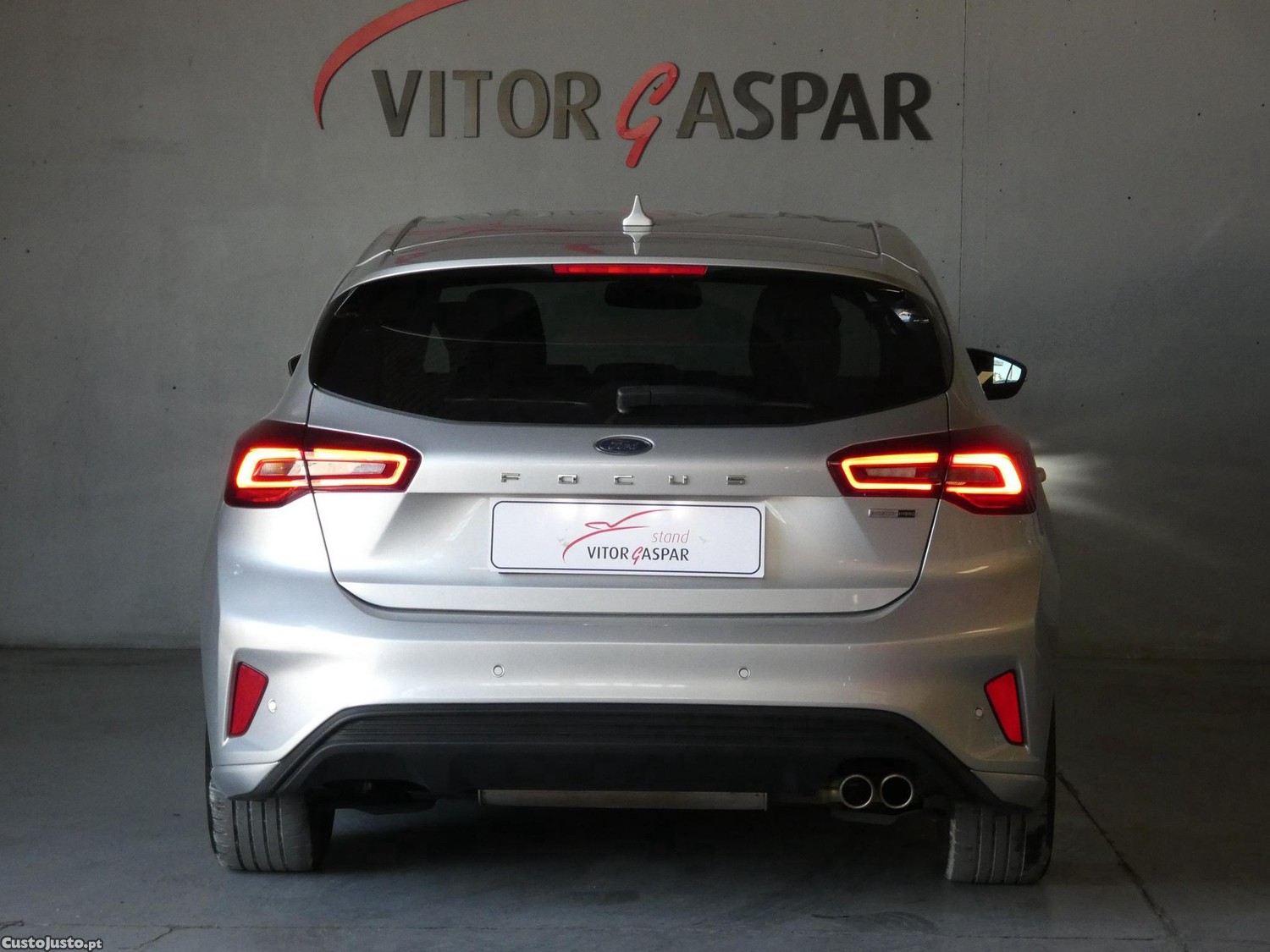 Ford Focus 1.0 EcoBoost MHEV ST-Line — fotografia 11