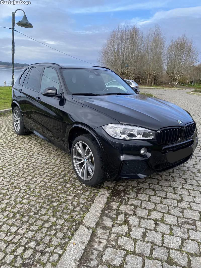 BMW X5 40e xDrive Pack M — fotografia 14