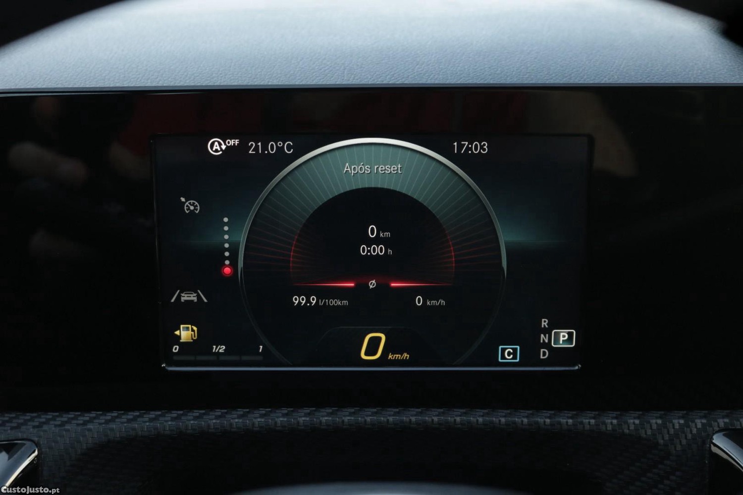 Mercedes-Benz CLA 200 d Shooting Brake Style Plus Auto 150cv — fotografia 11