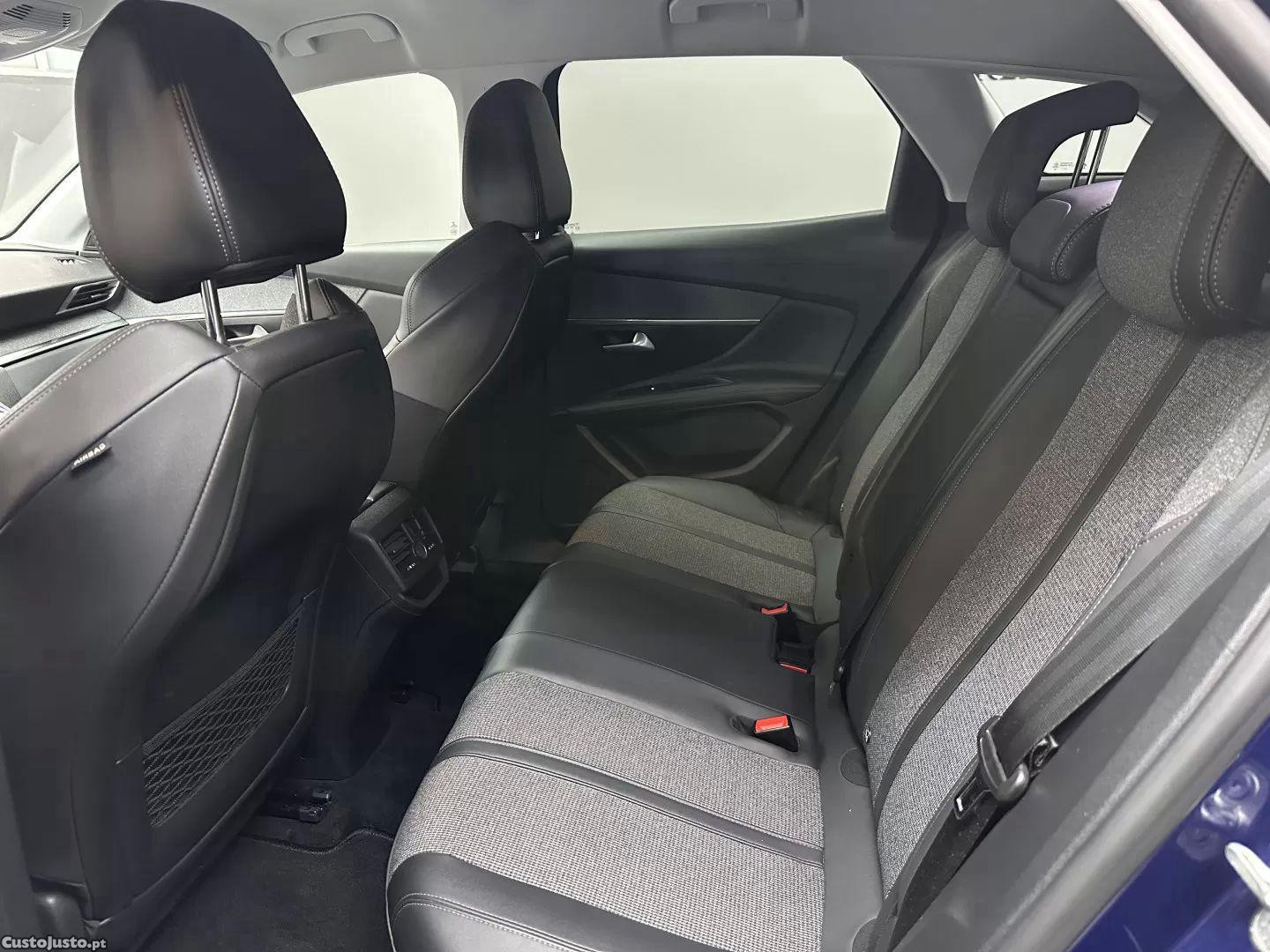 Peugeot 3008 1.5 bluehdi allure — fotografia 13