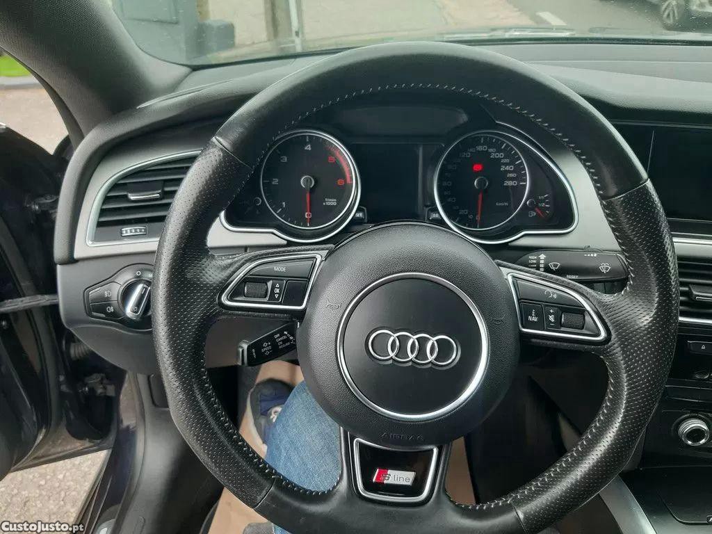 Audi A5 2.0 tdi s-line — fotografia 9