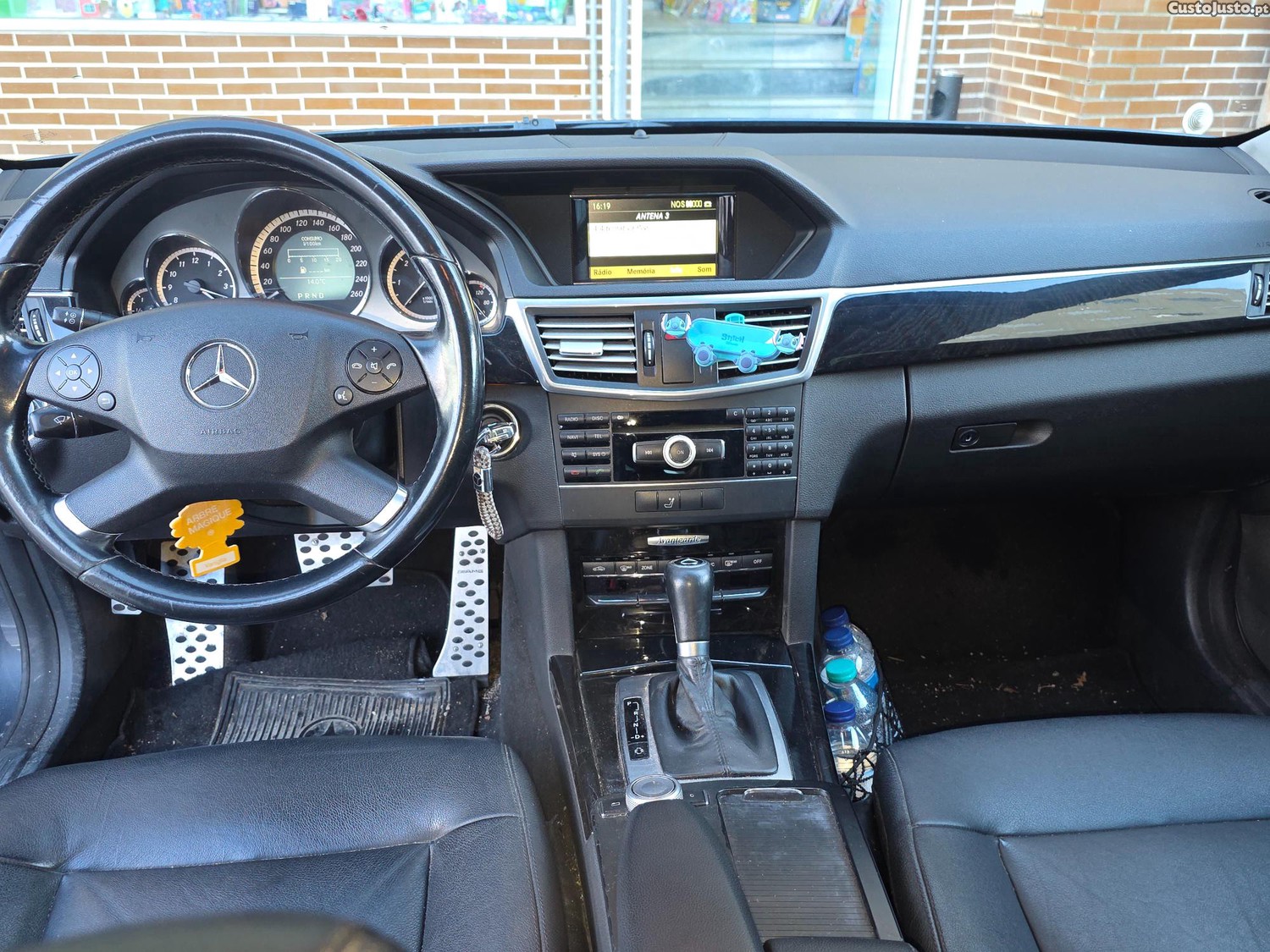 Mercedes-Benz E 220 220 Cdi - 10 foto 4