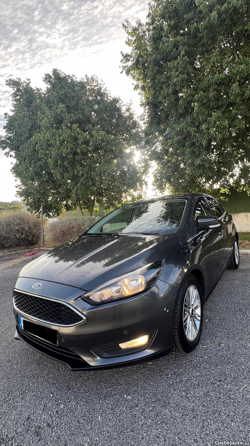 Ford Focus SCTi CX Automática - 18