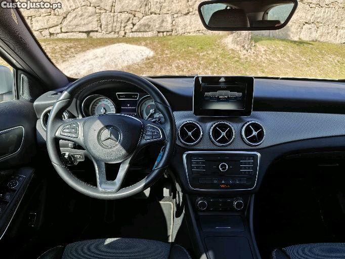 Mercedes-Benz GLA 180 Automática 1.5 Dci — fotografia 3