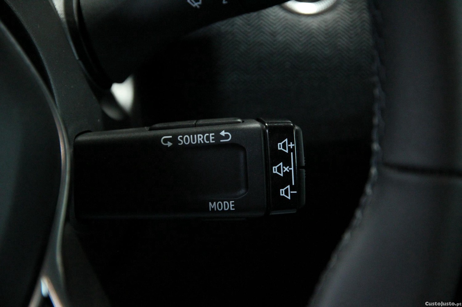 Renault Clio 1.0 TCe Techno Bi-Fuel — fotografia 9
