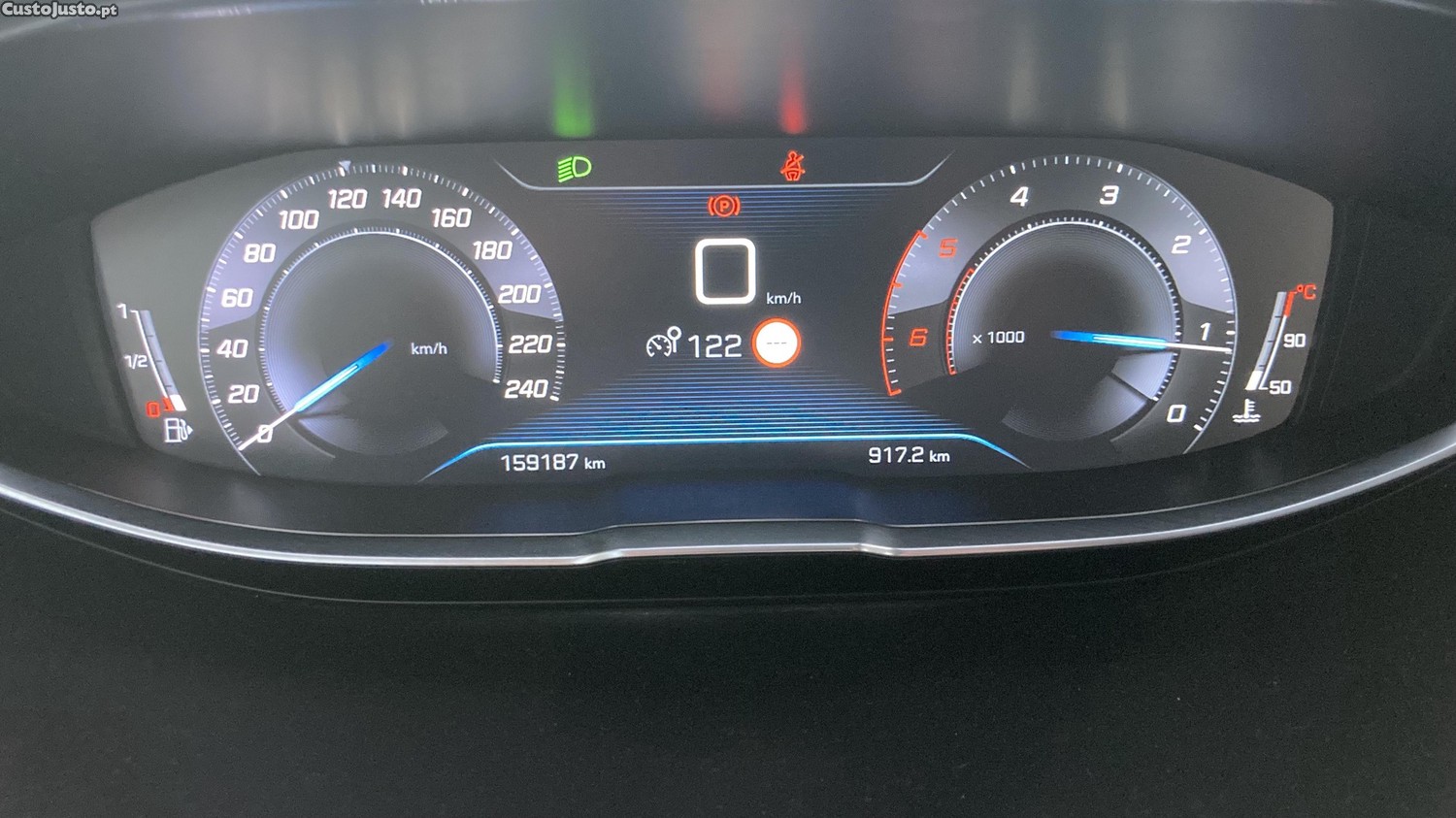 Peugeot 3008 Active — fotografia 3