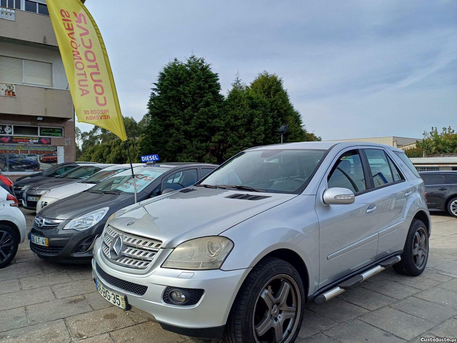Mercedes-Benz ML 320 Livro de Revisoes ( Iuc Antigo )    Viatura  Nacional - 06 — photo 4
