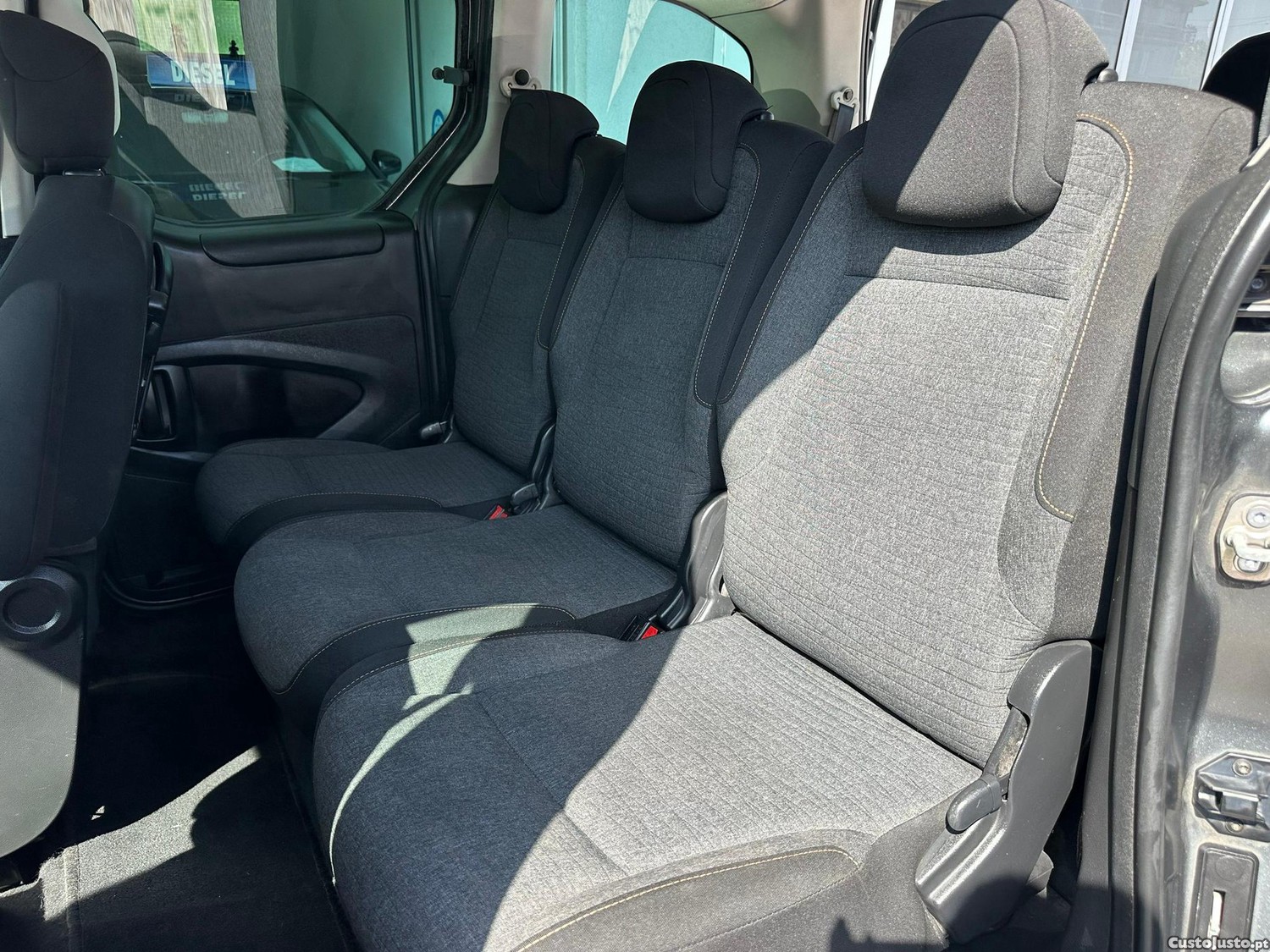 Citroën Berlingo Multispace 1.6 BlueHDi Feel 7L — fotografia 9