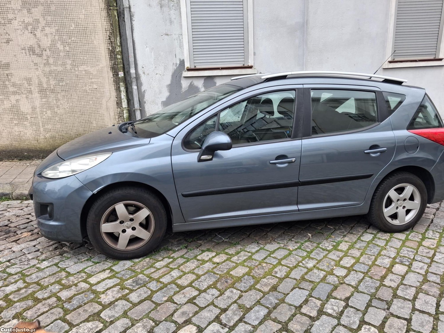 Peugeot 207 — fotografia 2