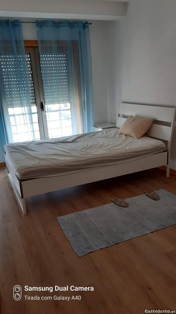Quarto individual em Aveiro