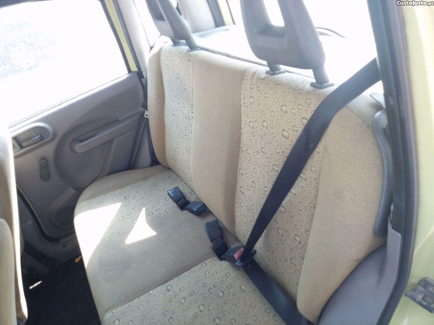 Fiat Panda 1.2 gasolina — fotografia 2