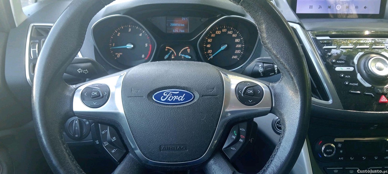 Ford C-Max full extras — fotografia 6