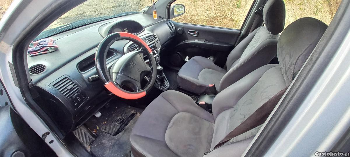 Hyundai Matrix 1.5 crdi — fotografia 4