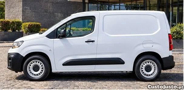 Citroën Berlingo 3 Lugares 51.000KM  Possibilidade de financiamento - 18 — photo 3