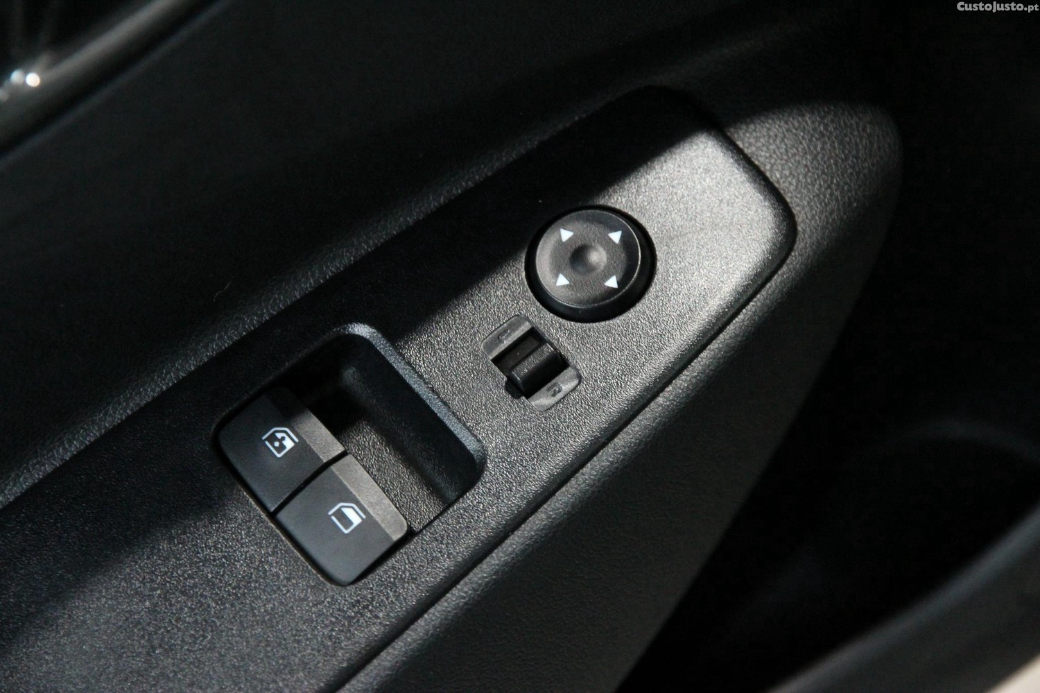 Hyundai i10 1.0 Comfort — fotografia 14