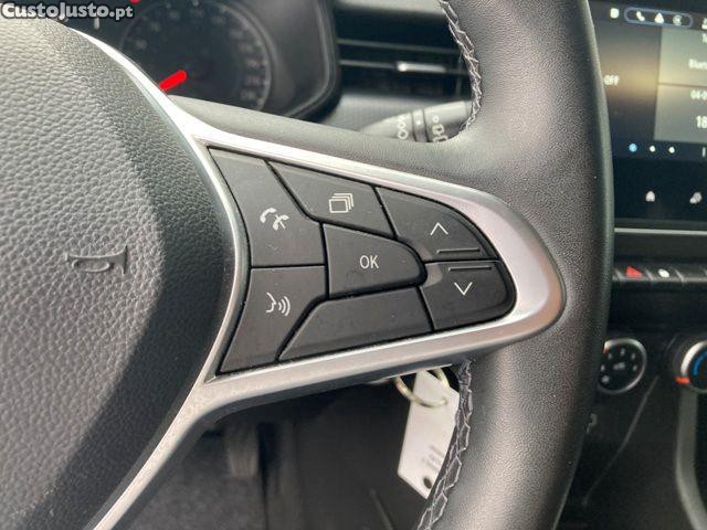 Renault Clio TCe 90 EQUILIBRE — fotografia 19