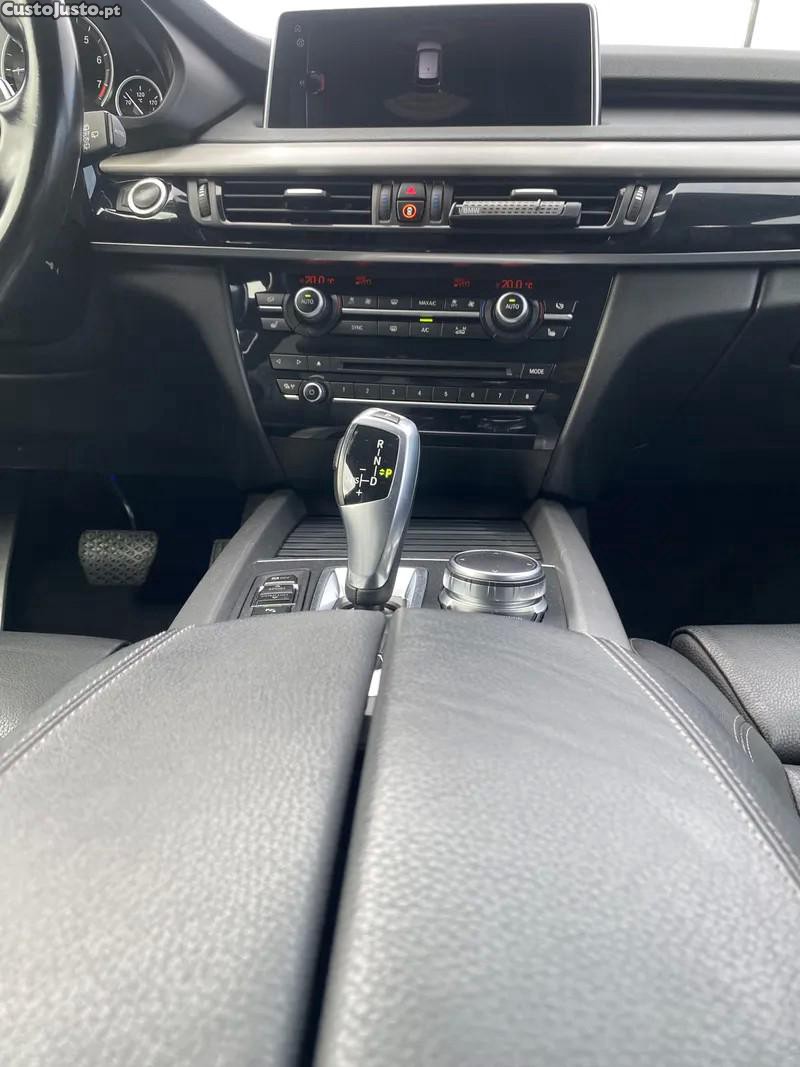BMW X5 40e xDrive Pack M — fotografia 5