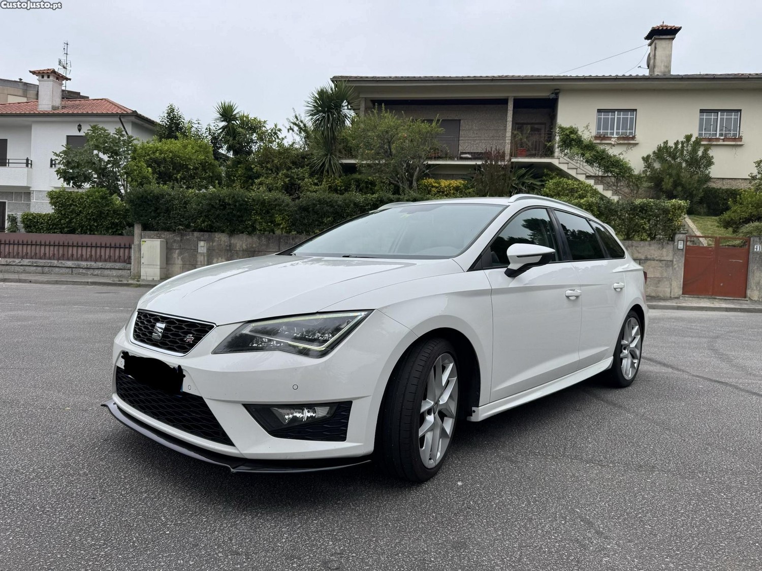Seat Leon Leon st fr 184cv — photo 3